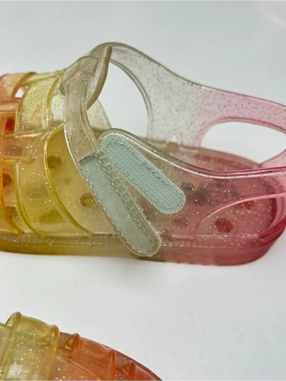 Baby Gap Kids Glitter Rainbow Ombre Jelly Sandals Size 10